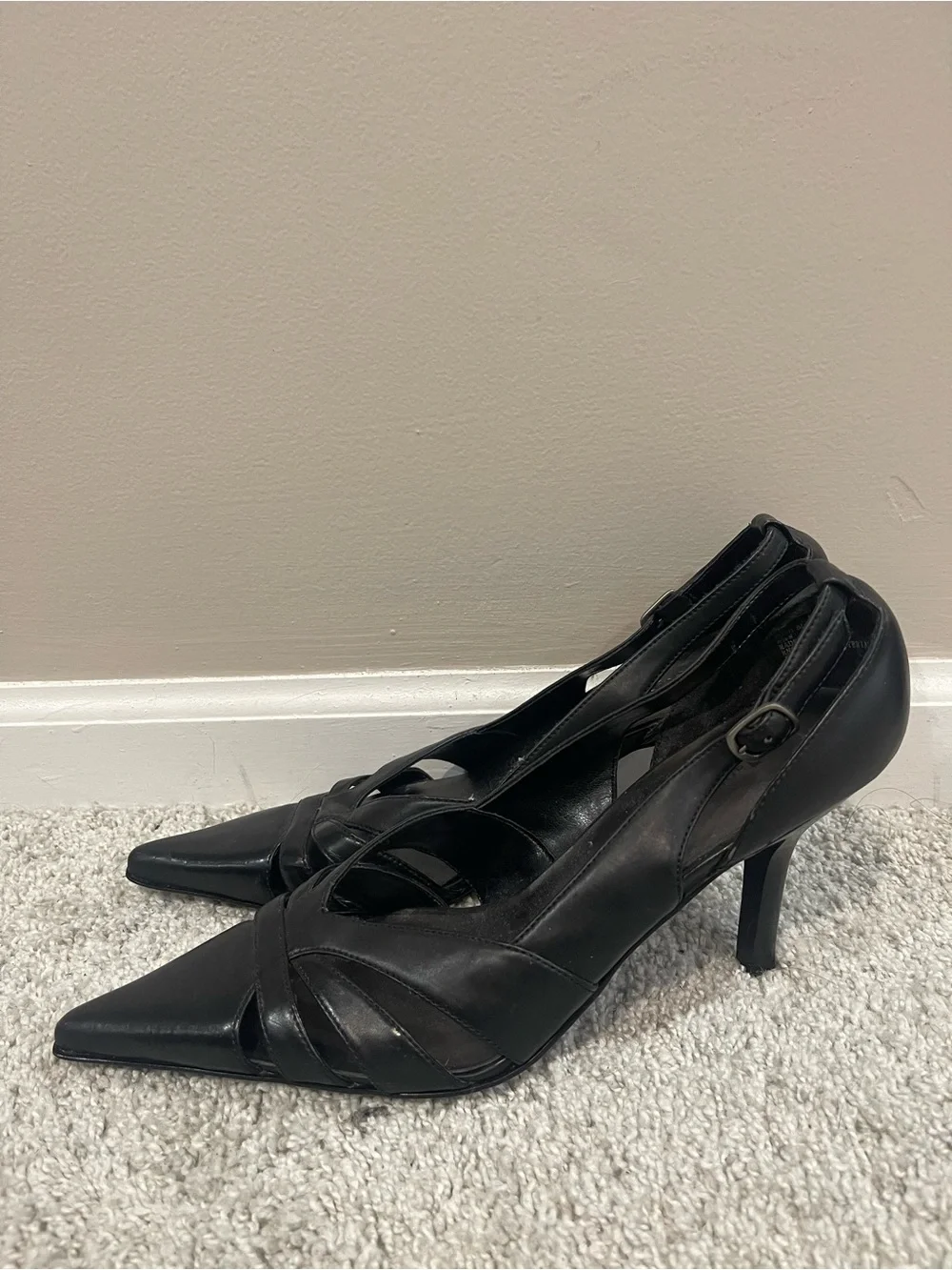 Apt. 9 Women’s Black Pointed Toe Heels Size 8.5